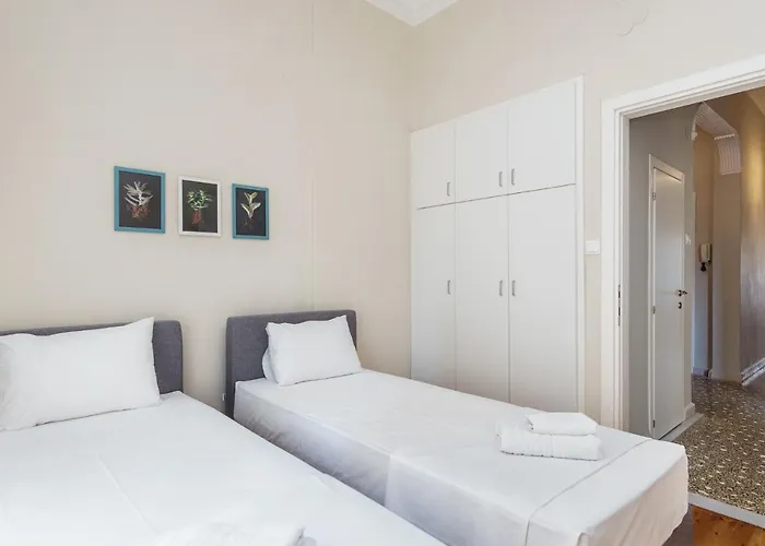C.4 Red Rose #colony_central_apartment *